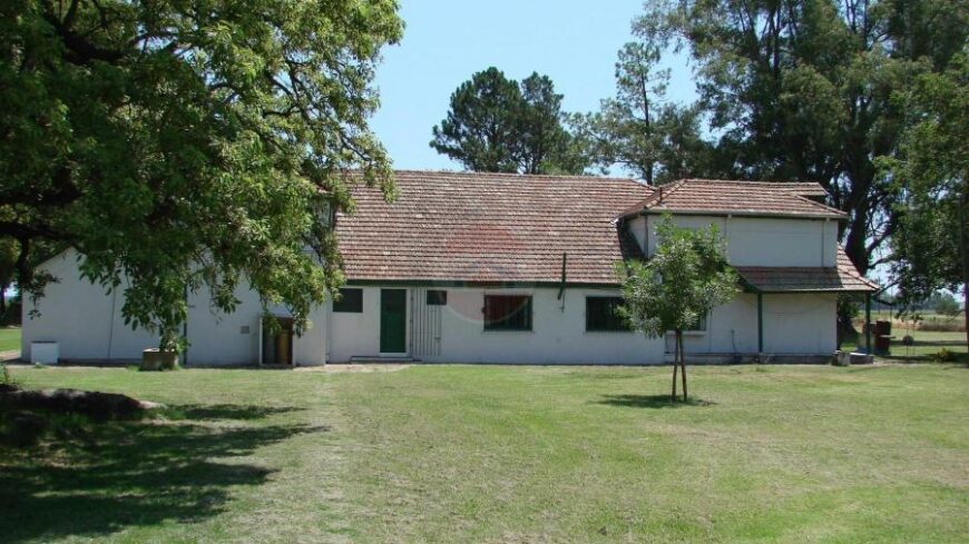 Casa Campo en venta, Arenaza, Lincoln, BA 6075