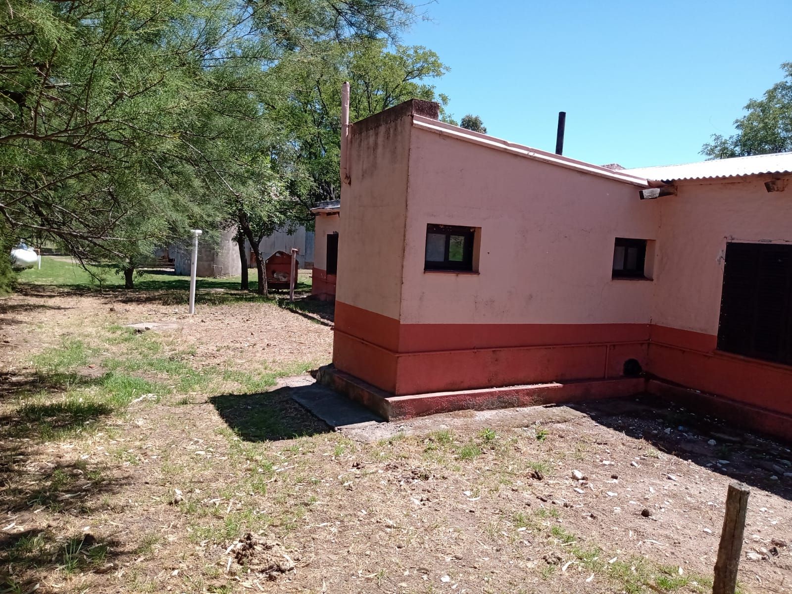 Inmobiliaria Vende 1713 Has Mixtas. Villa Iris. Puán. Receptividad 500 vacas. u$s853 la ha