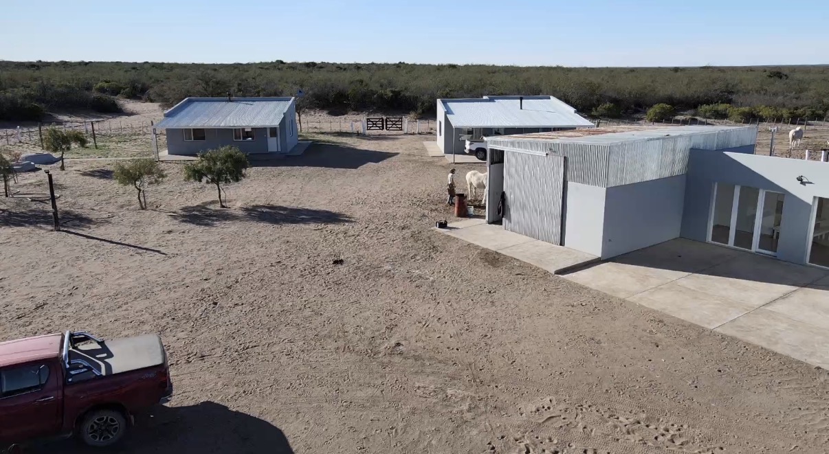 CAMPO GANADERO DE CRÍA-5900 HAS- PROVINCIA DE LA PAMPA