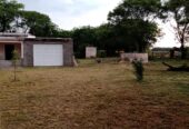 Vendo pequeño Campo más casa